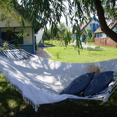 Casa Dintre Salcii Hotel Uzlina Kültér fotó