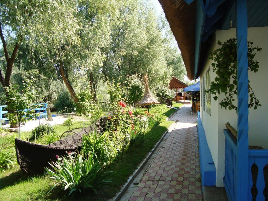 Casa Dintre Salcii Hotel Uzlina Kültér fotó